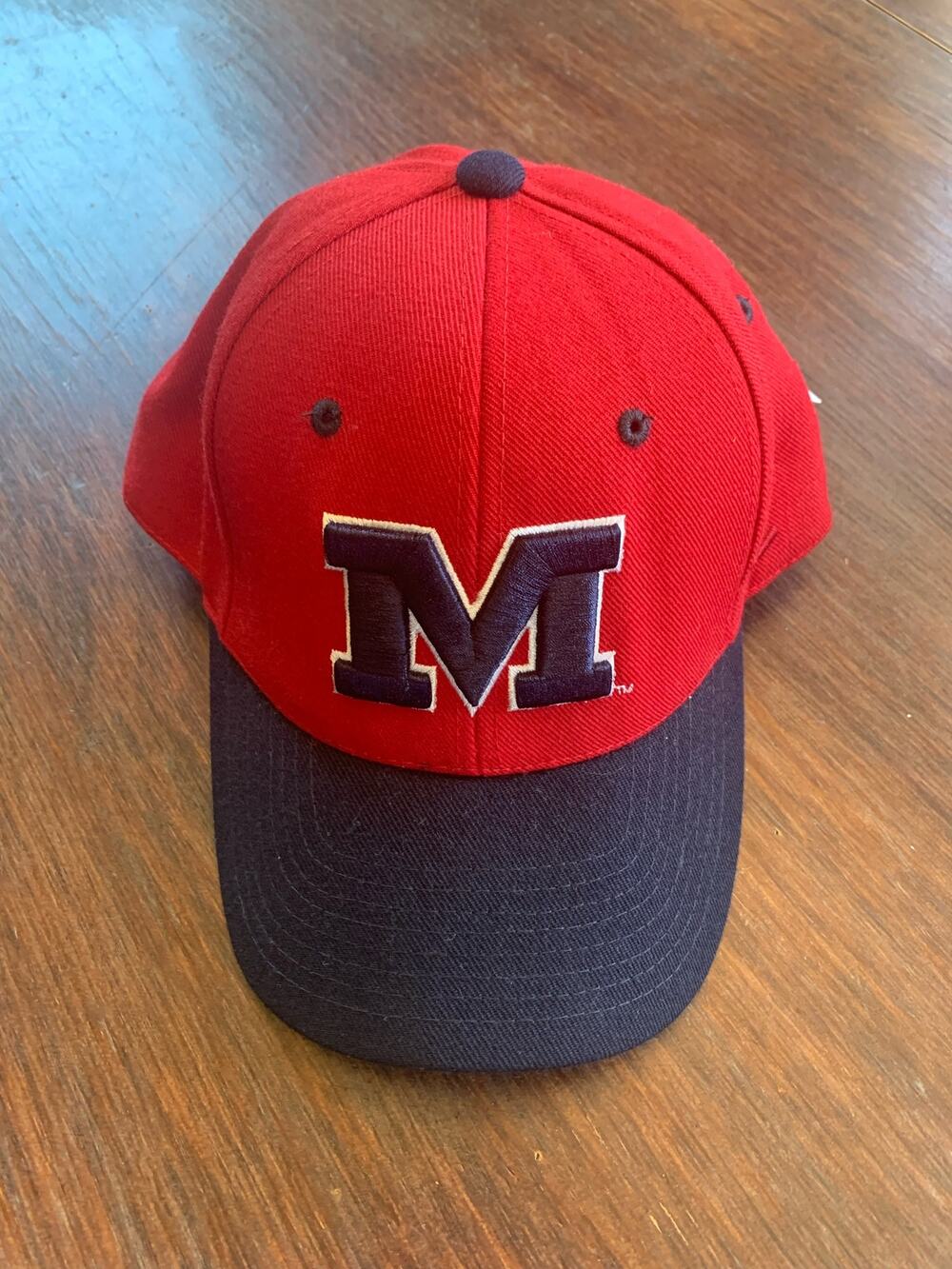 NWT Zephyr Ole Miss Rebels Fitted Hat